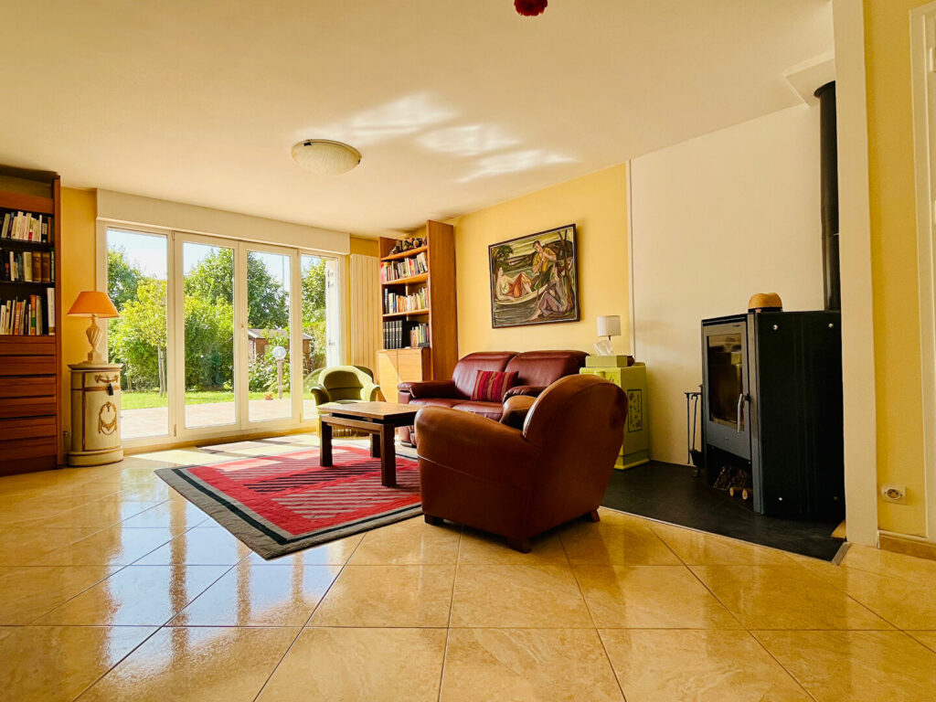 MAISON INDIVIDUELLE 5 PIECES DOUBLE GARAGE