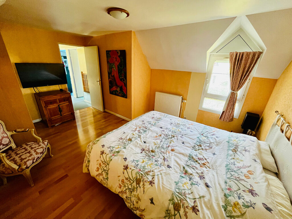 MAISON INDIVIDUELLE 5 PIECES DOUBLE GARAGE