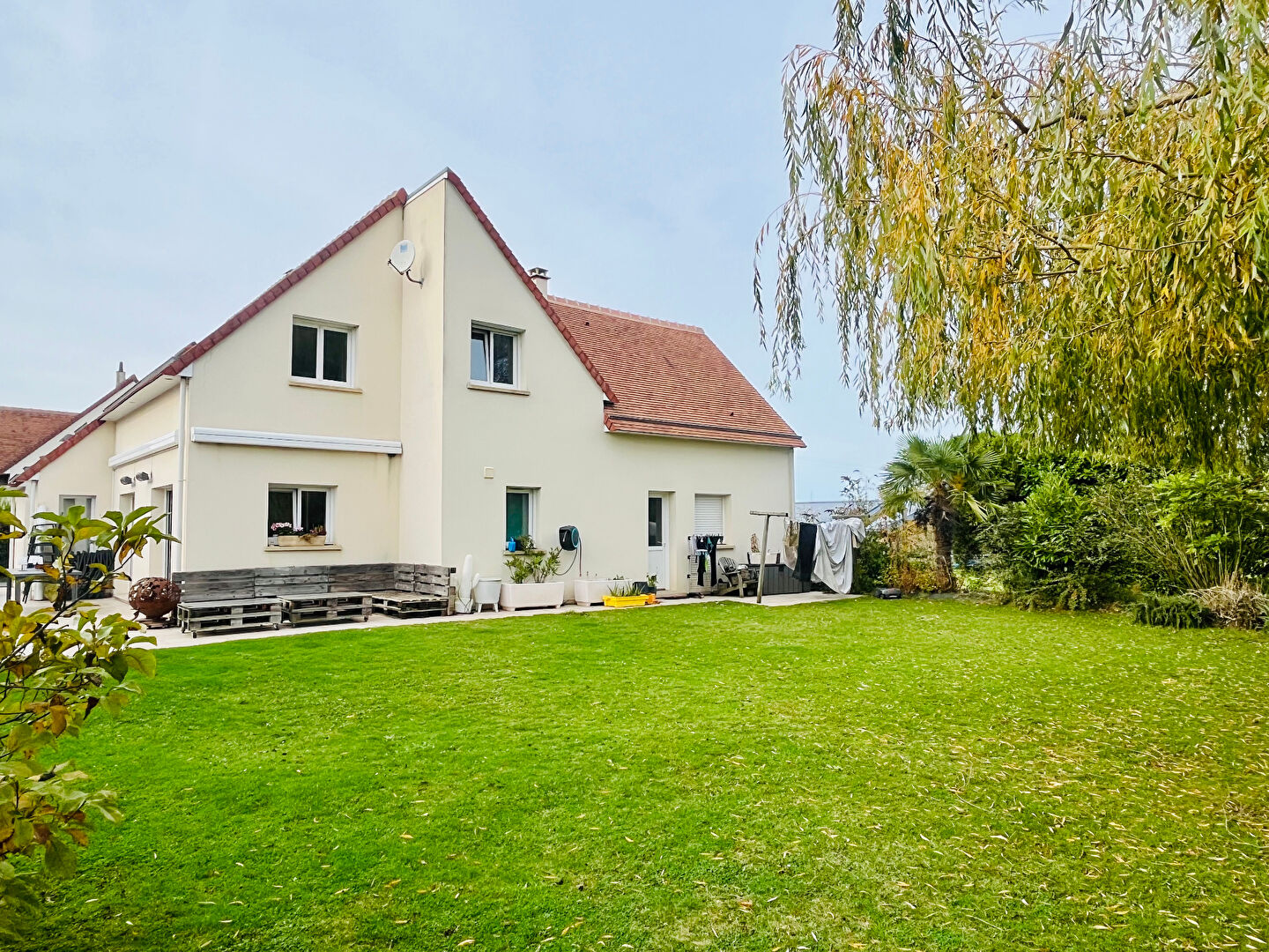 MAISON D&rsquo;ARCHITECTE 8 PIECES  JARDIN ARBORE AXE CAEN-LA MER